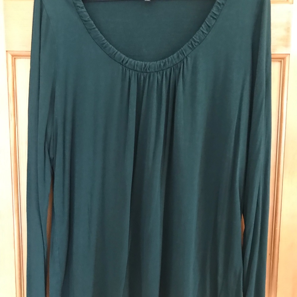 Women’s Talbots Long Sleeve Scoop Neck Top